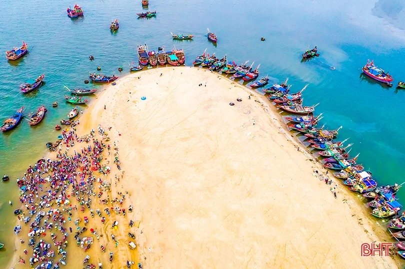 Cho “đàn trời” ở Hà Tĩnh vang xa...