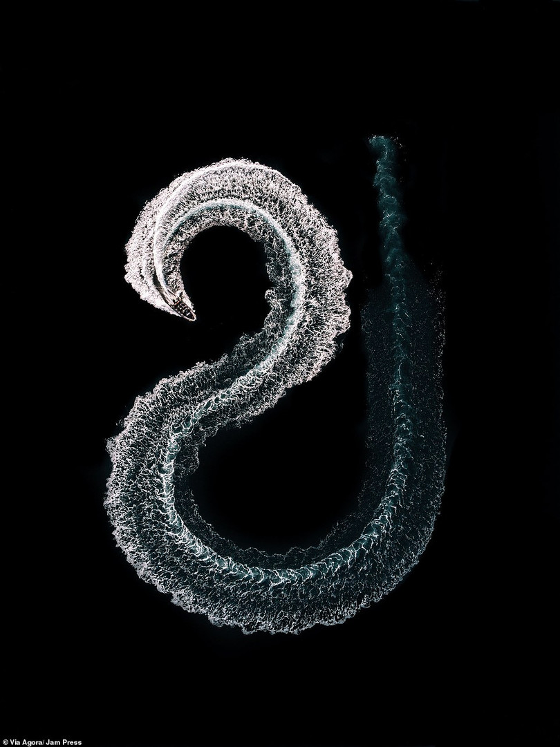 Chiêm ngưỡng thế giới qua loạt ảnh tuyệt đẹp