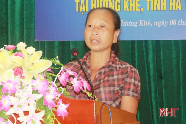 Bàn giao nhà chống thiên tai cho người nghèo Hà Tĩnh