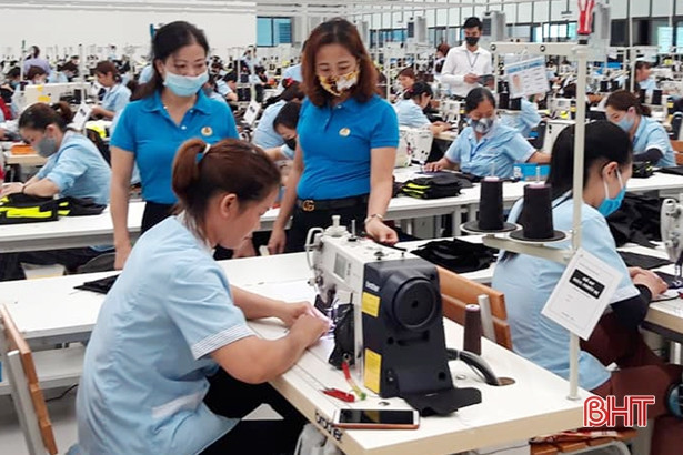 Công đoàn Hà Tĩnh phát triển hơn 2.300 đoàn viên