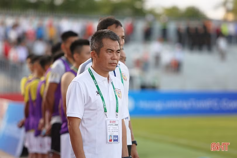 Giai đoạn 2 V.League 2020: Khi Hồng Lĩnh Hà Tĩnh rũ bỏ áp lực!