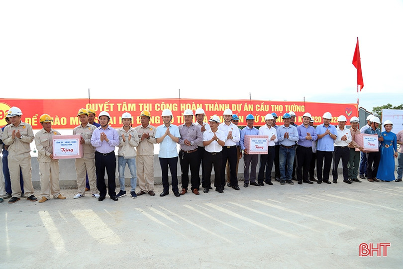 Thi công vượt tiến độ, cầu Thọ Tường nối nhịp bờ vui ảnh 4 Thi công vượt tiến độ, cầu Thọ Tường nối nhịp bờ vui