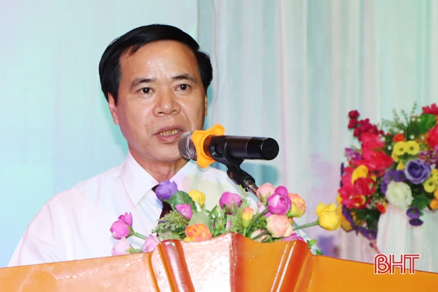 Các địa phương Hà Tĩnh tôn vinh doanh nghiệp, hợp tác xã tiêu biểu