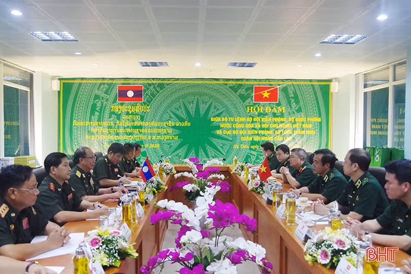 Tăng cường phối hợp bảo vệ biên giới giữa Việt Nam và Lào