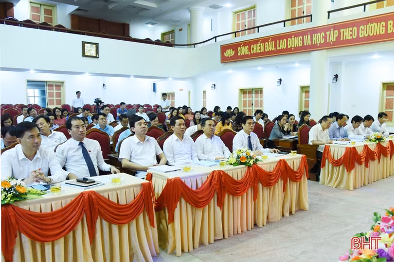 Bàn giải pháp nâng cao chất lượng đào tạo, bồi dưỡng cán bộ tại Trường Chính trị Trần Phú