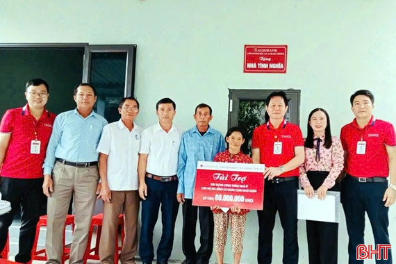 Huy động trên 18,5 tỷ đồng hỗ trợ người nghèo và khắc phục hậu quả bão lụt