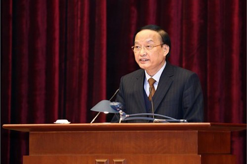 Ông Tô Huy Rứa, Ủy viên Bộ Chính trị, Bí thư Trung ương Đảng, Trưởng ban Tổ chức Trung ương quán triệt mục đích, yêu cầu nhiệm vụ đối với các cán bộ luân chuyển. (Ảnh: Doãn Tấn/TTXVN)