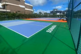 Dịch vụ sơn sân pickleball ngoài trời của SuKa Vietnam – Giải pháp bền vững hiện đại