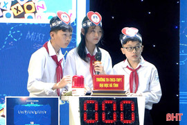 Bùng nổ cảm xúc tại trận tứ kết thứ hai “Ô cửa Tiếng Anh” mùa 2