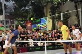 Pha ghi điểm… “bằng miệng” gây tranh cãi trong pickleball