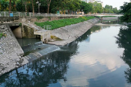 Đánh giá khả năng chịu tải sông hồ, giải pháp phát triển đô thị xanh