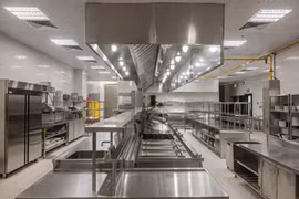 Xu hướng lựa chọn thiết bị bếp nhà hàng chất liệu inox cao cấp chống ăn mòn vùng ven biển