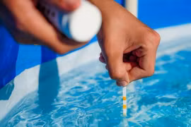 Chuyên gia hướng dẫn xử lý cách tăng giảm pH bể bơi cho mùa cao điểm