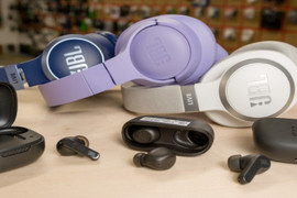 Tai nghe JBL có thực sự khác biệt giữa “rừng” tai nghe hiện nay?