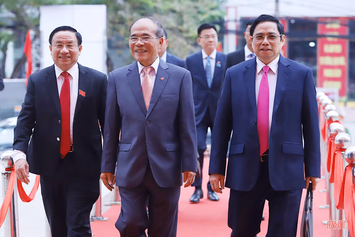 Toàn cảnh Đại hội Đảng bộ Hà Tĩnh lần thứ XIX, nhiệm kỳ 2020 - 2025