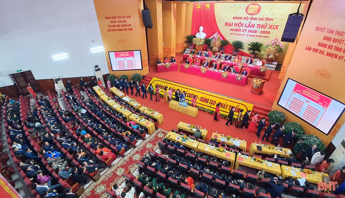 Sáng nay, Đại hội Đảng bộ Hà Tĩnh khóa XIX công bố kết quả bầu nhân sự nhiệm kỳ mới
