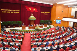 Biểu quyết giới thiệu nhân sự Ban Chấp hành Trung ương khóa mới