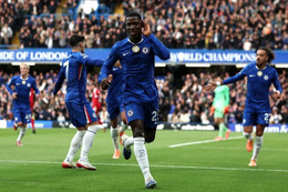 Phút cuối định mệnh, Liverpool gục ngã trước Chelsea