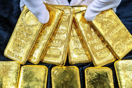 Giá vàng thế giới lao dốc khi Mỹ-Iran nhất trí về 'nguyên tắc định hướng'