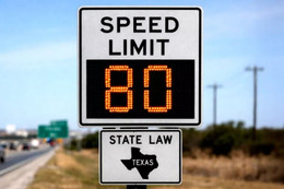 Biển báo giới hạn vận tốc điện tử đi vào hoạt động