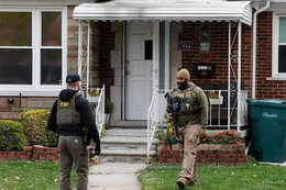 FBI phá âm mưu khủng bố dịp Halloween