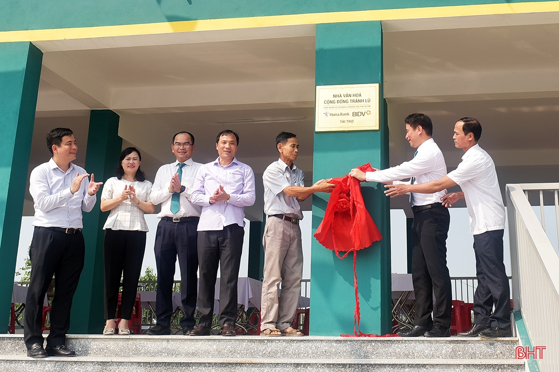 Khánh thành nhà tránh lũ cho bà con vùng ngoài đê La Giang