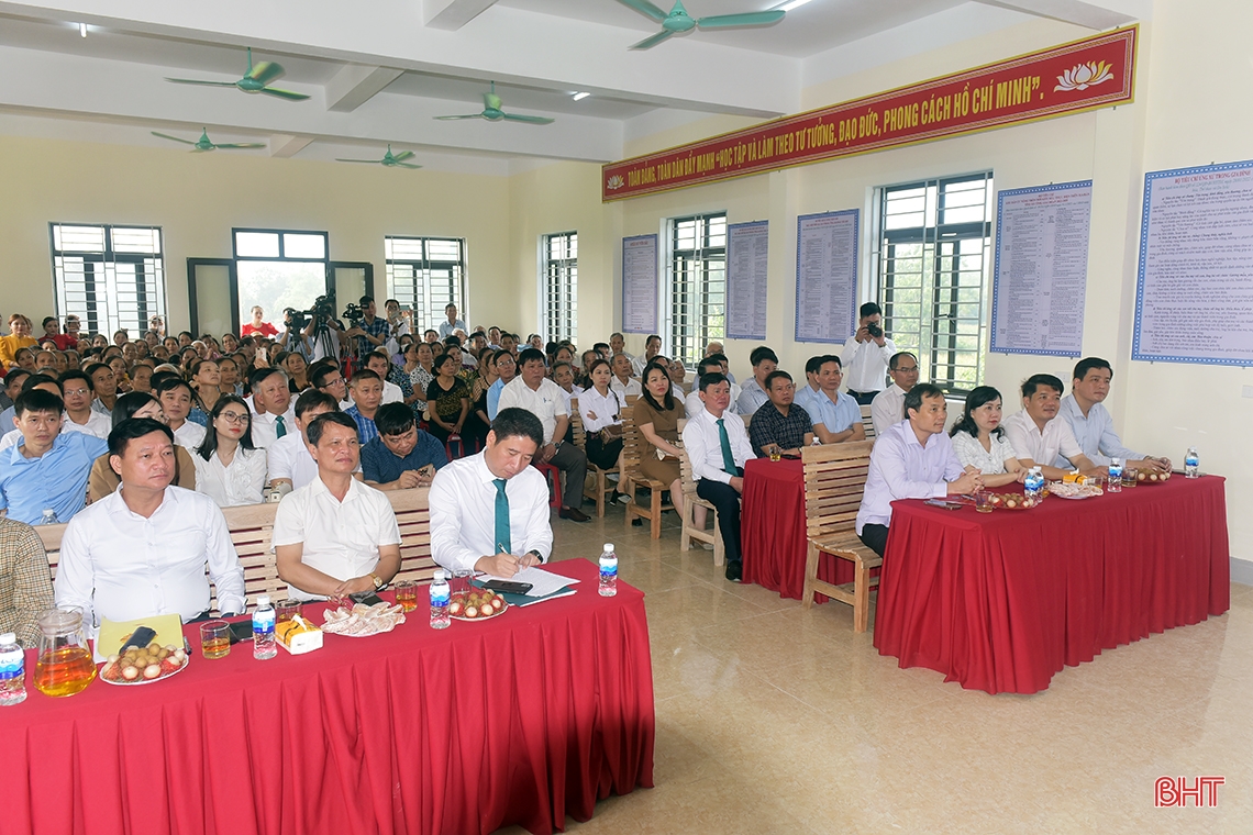 Khánh thành nhà tránh lũ cho bà con vùng ngoài đê La Giang