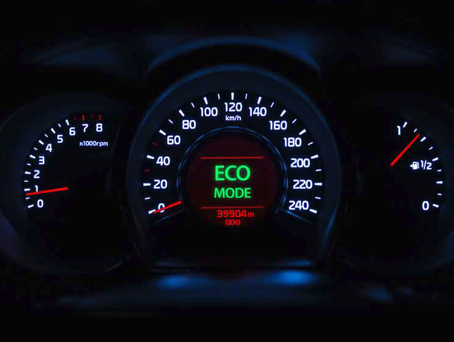 5 mẹo để lái xe điện tiết kiệm pin hơn