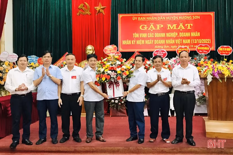 Bầu 13 ủy viên BCH Hội Doanh nghiệp huyện Hương Sơn nhiệm kỳ 2022 - 2027