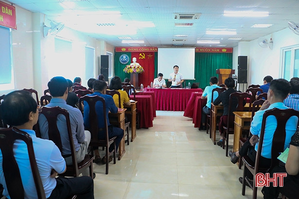 Hướng dẫn giám sát, phòng bệnh đậu mùa khỉ cho hơn 70 y, bác sỹ Hà Tĩnh