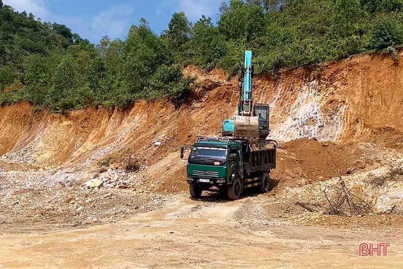 Hà Tĩnh đóng cửa 6 mỏ khai thác khoáng sản