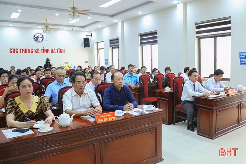 Công bố quyết định bổ nhiệm Phó Cục trưởng Cục Thống kê Hà Tĩnh