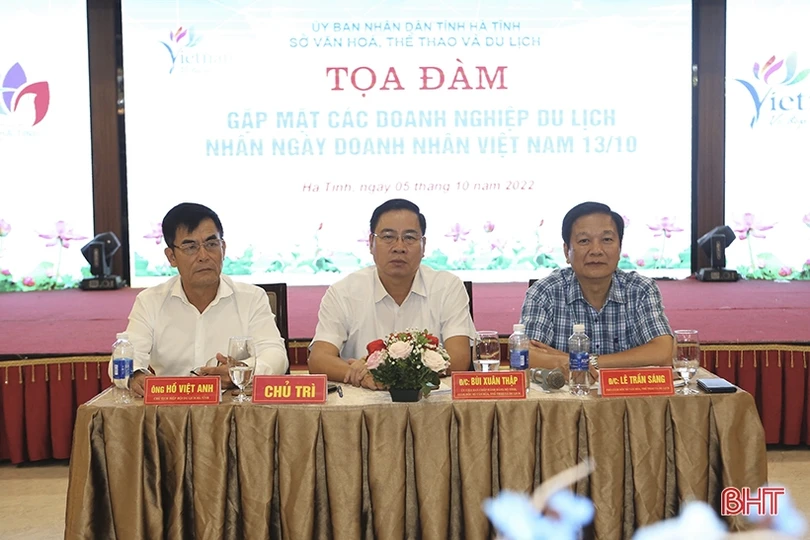 Thảo luận giải pháp thúc đẩy ngành du lịch Hà Tĩnh tiếp tục phát triển