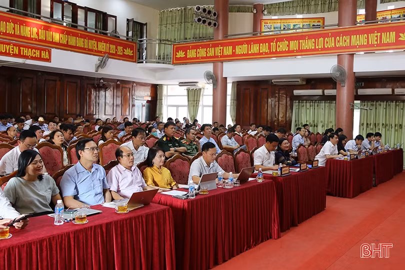 Cử tri Lộc Hà, Thạch Hà mong muốn giải quyết tốt các vấn đề về đất đai