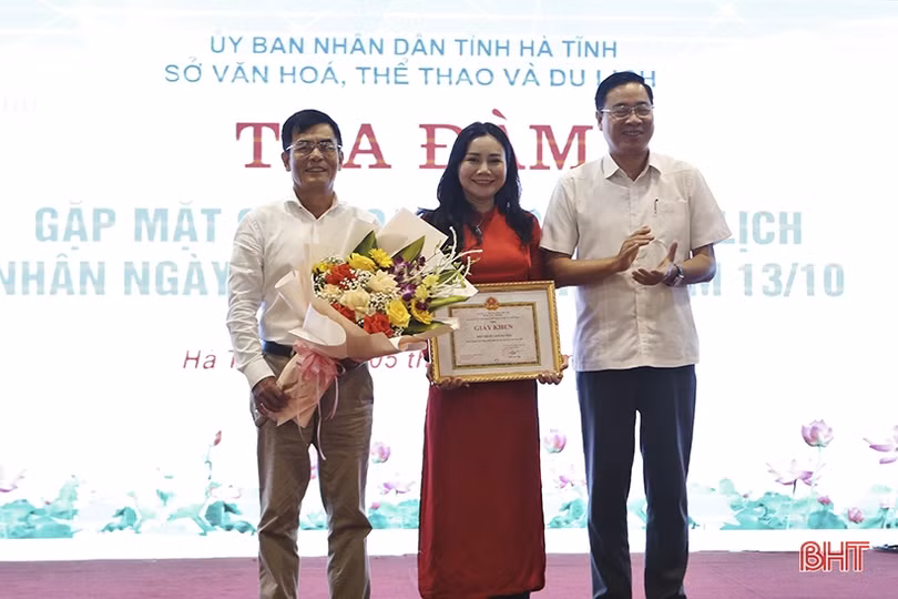 Thảo luận giải pháp thúc đẩy ngành du lịch Hà Tĩnh tiếp tục phát triển