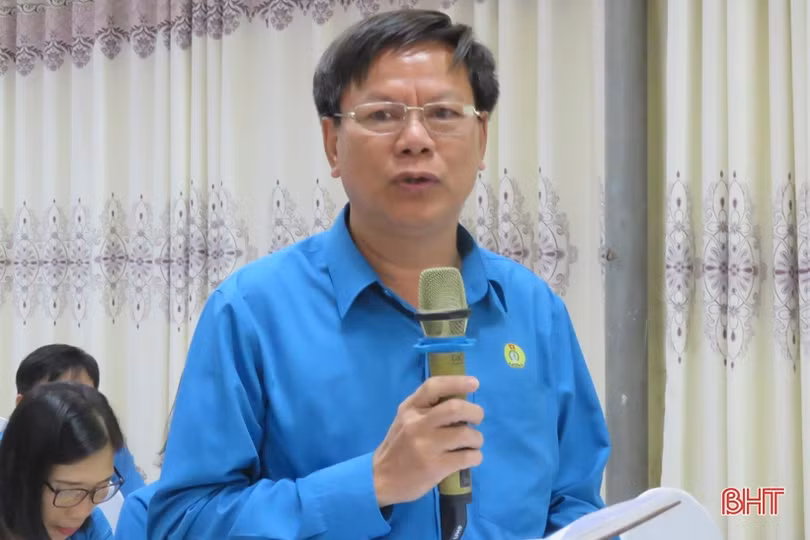 Phổ biến công tác tổ chức đại hội nhiệm kỳ mới cho cán bộ công đoàn Hà Tĩnh