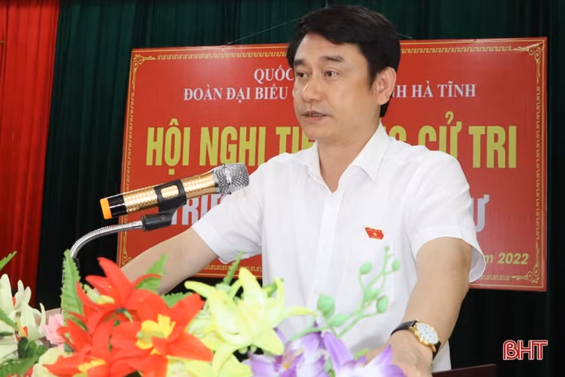 Cử tri Vũ Quang đề xuất xây dựng kè chống sạt lở bờ sông Ngàn Sâu