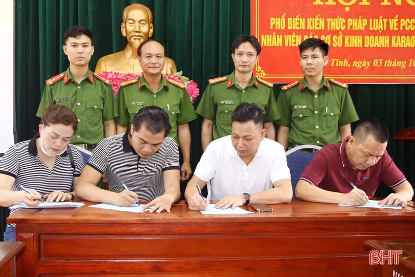 Trang bị kỹ năng PCCC cho các cơ sở kinh doanh karaoke, vũ trường