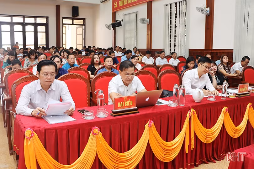 Cẩm Xuyên vận động hơn 12 tỷ đồng Quỹ Vì người nghèo