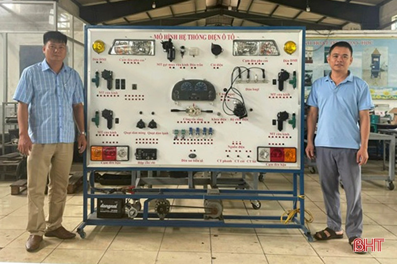 Đoàn giáo viên Hà Tĩnh lên đường dự hội thi thiết bị đào tạo tự làm toàn quốc ảnh 14 Đoàn giáo viên Hà Tĩnh lên đường dự hội thi thiết bị đào tạo tự làm toàn quốc