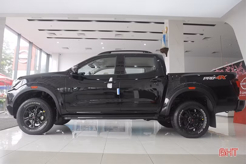 Vì sao Nissan Navara PRO 4X và Nissan Almera lại hút khách hàng ở Hà Tĩnh?