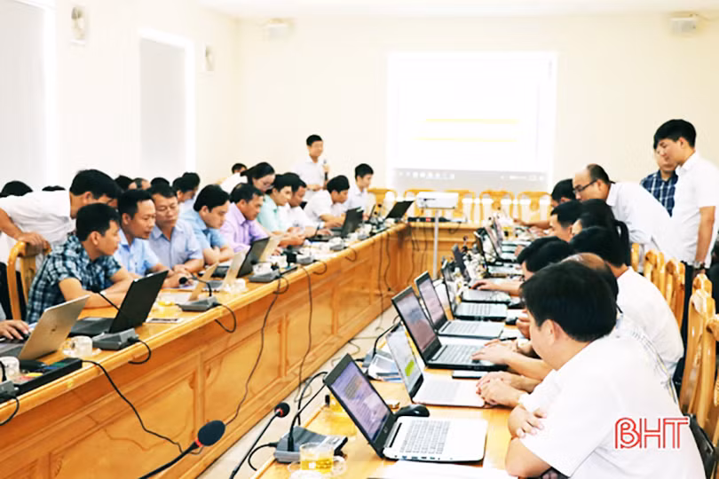 Chuyển đổi số vì cuộc sống tốt đẹp hơn cho người dân Hà Tĩnh