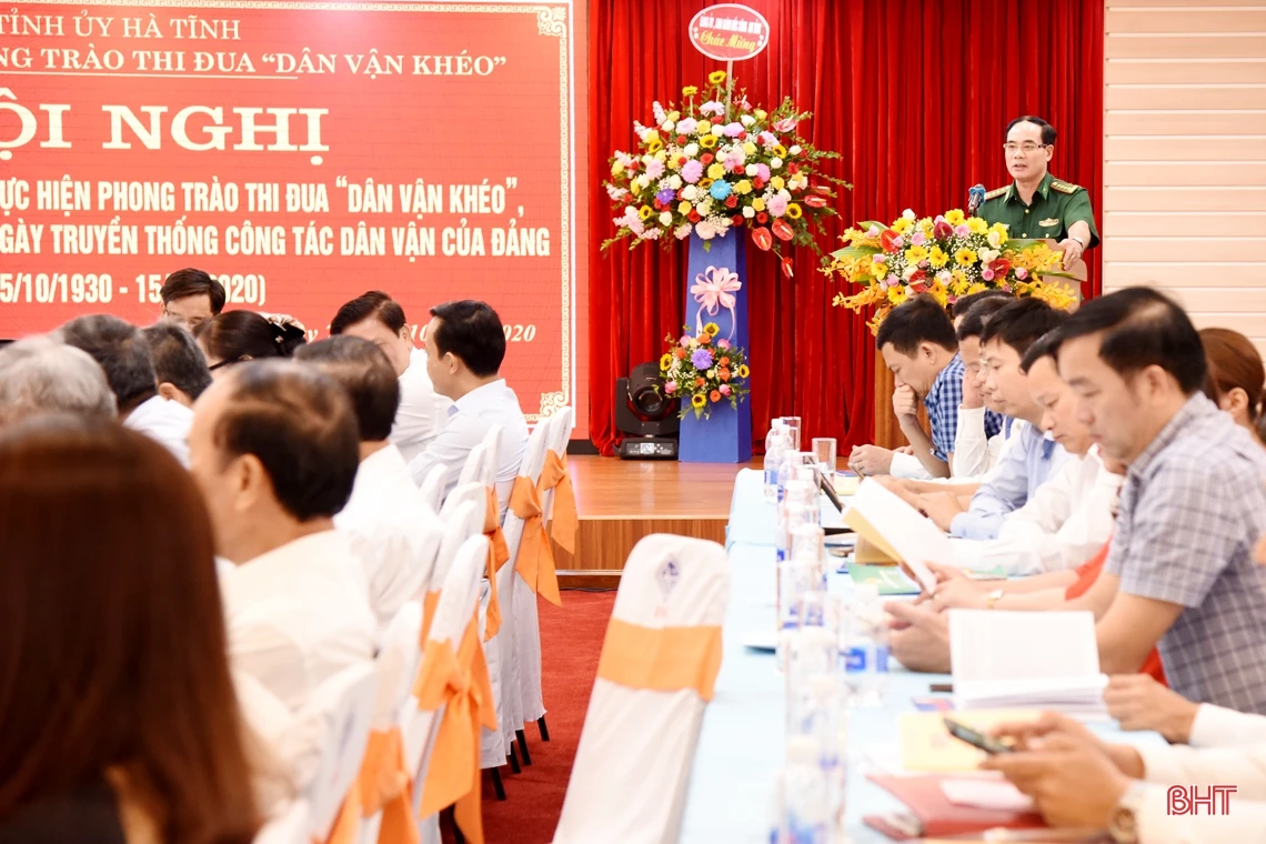 Ban Dân vận Tỉnh ủy Hà Tĩnh đón nhận Huân chương Lao động hạng Nhất