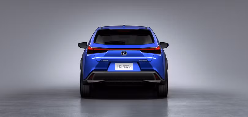 Xe sang chạy điện Lexus UX 300e chính thức trình làng