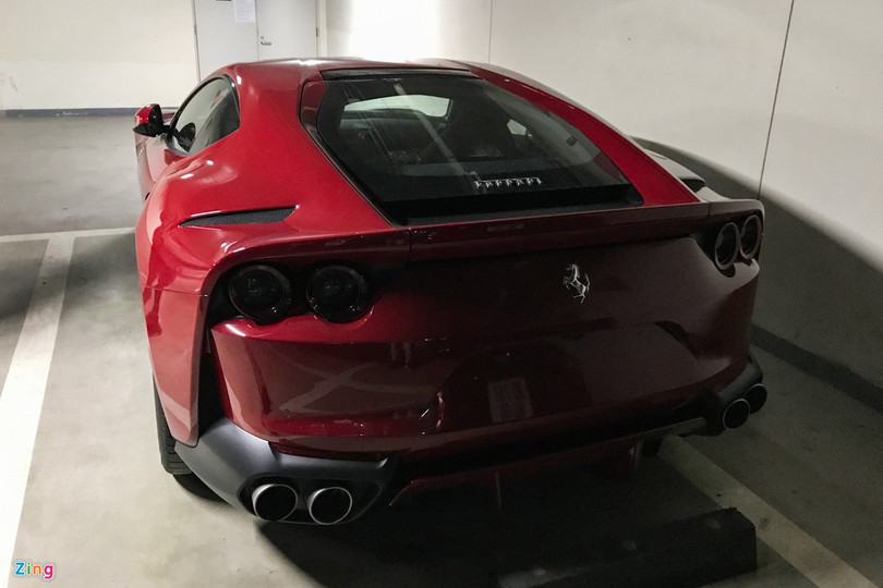 Hình ảnh Ferrari 812 Superfast đầu tiên về Việt Nam