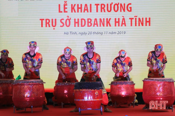 HDBank Hà Tĩnh khai trương trụ sở mới