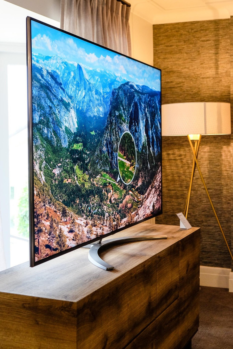 TV 8K đầu tiên của LG giá 199 triệu đồng
