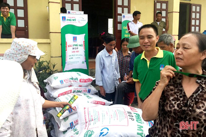 Thị trường phân bón Hà Tĩnh: “Bắt tay” thương hiệu lớn, kiểm soát chặt đầu vào