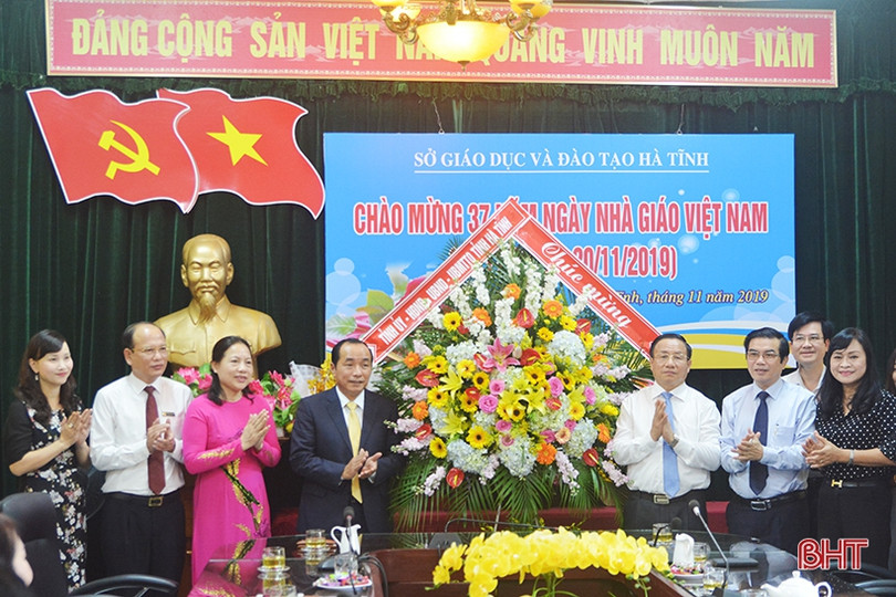 Tiếp tục đổi mới căn bản, toàn diện ngành GD&ĐT Hà Tĩnh