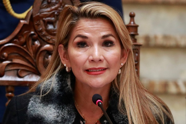 Tổng thống lâm thời Bolivia bị “đe dọa tính mạng” ảnh 1 Tổng thống lâm thời Bolivia bị “đe dọa tính mạng”